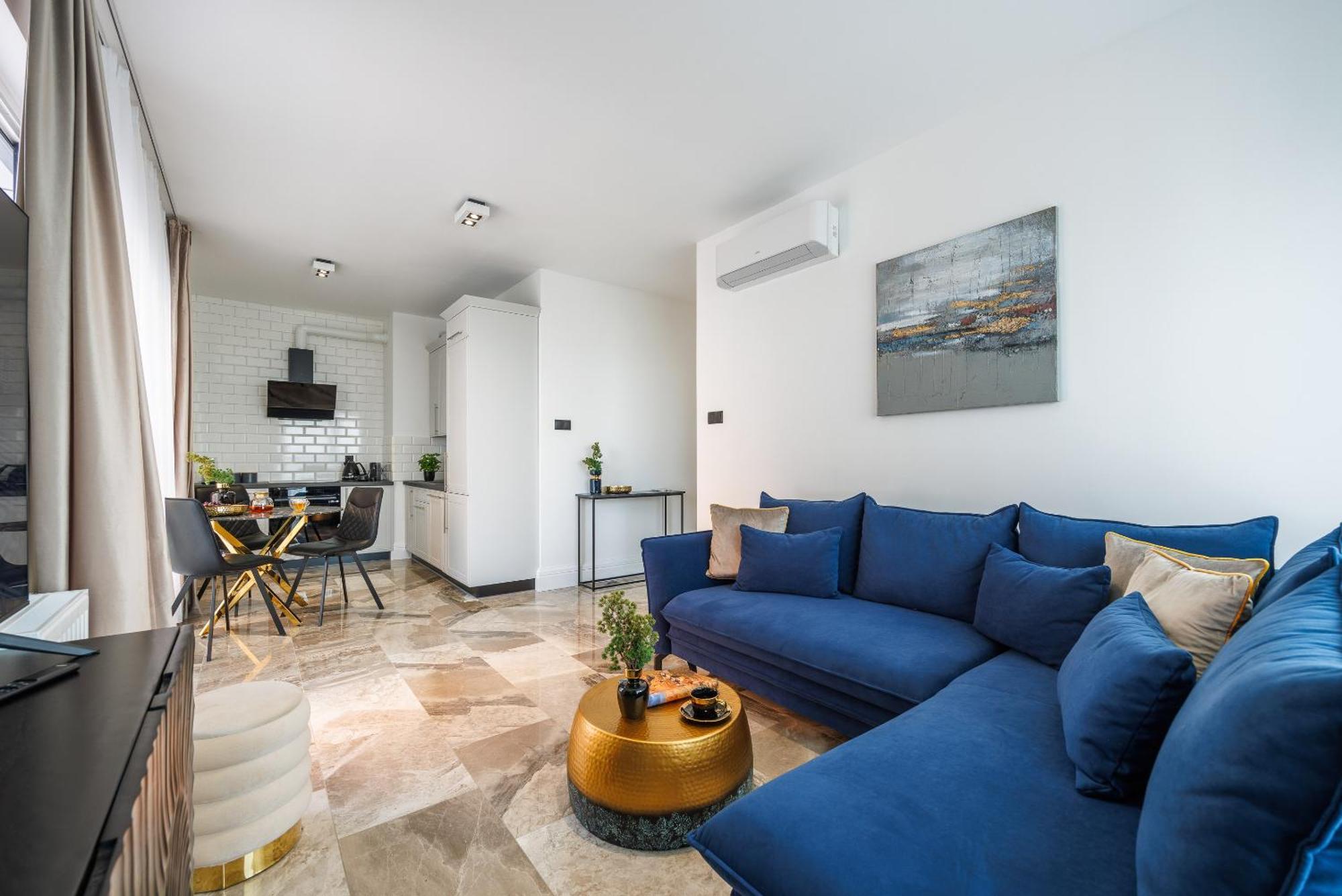 Emihouse Riverside Premium Apartments & Free Parking ジェシュフ エクステリア 写真