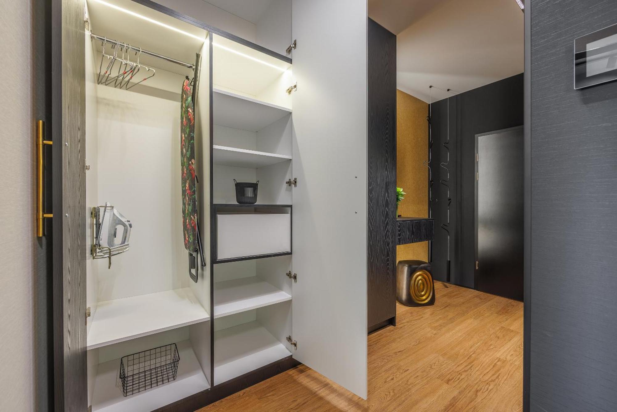 Emihouse Riverside Premium Apartments & Free Parking ジェシュフ 部屋 写真